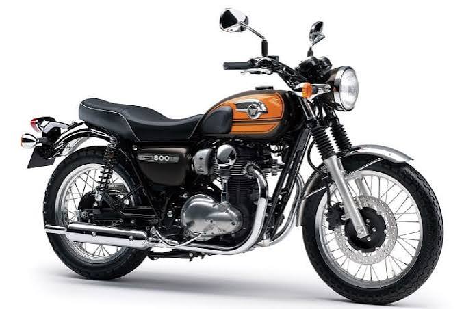 W 800 (2020-)