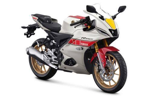R 15 V4 / R 15 M (2021-)